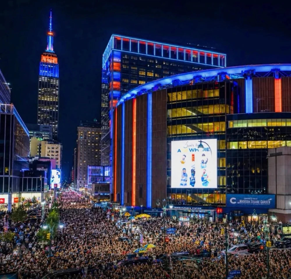🌆🏀 Madison Square Garden Celebration 20 oz Skinny Tumbler